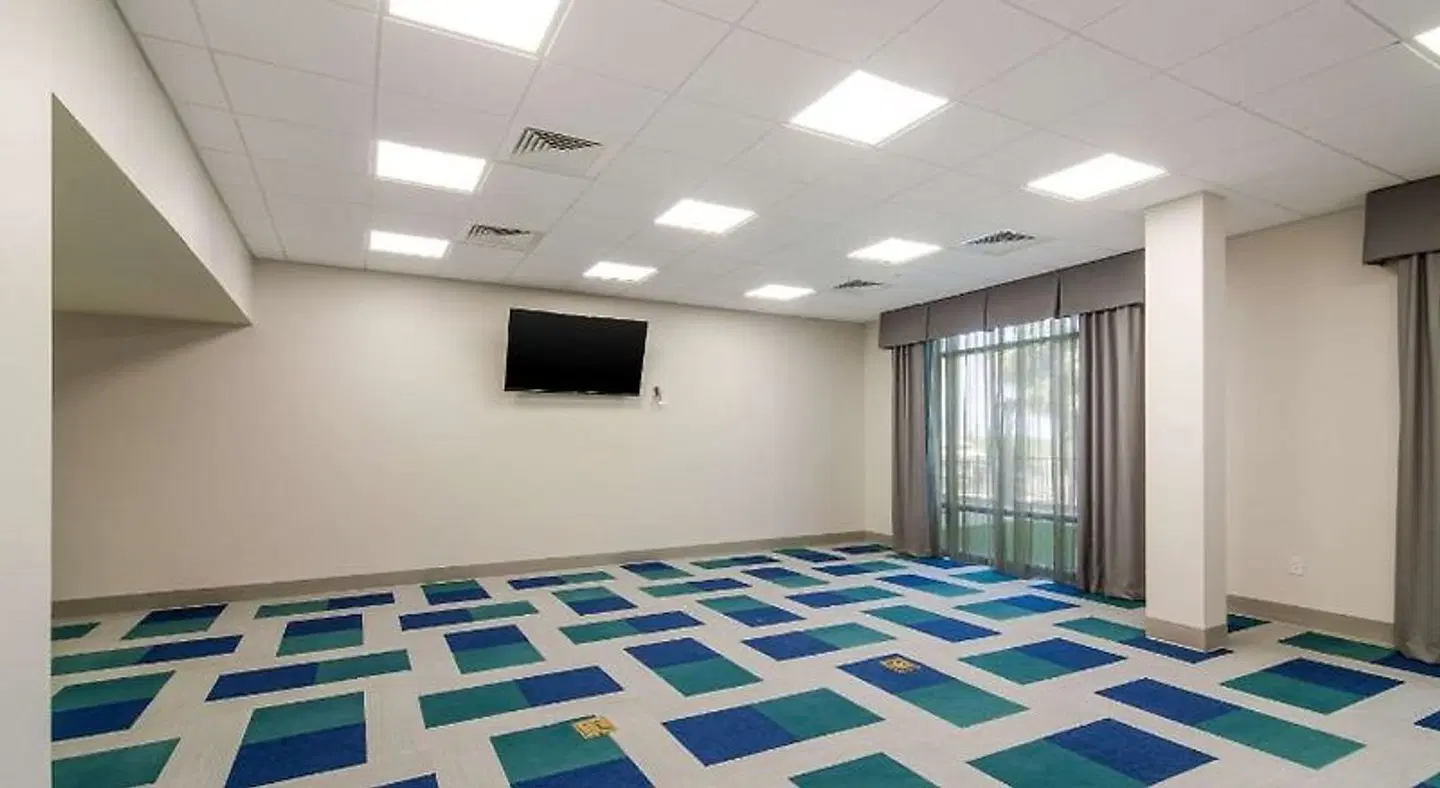 Comfort Inn & Suites Gulf Shores East Beach near Gulf State Park Konferenz