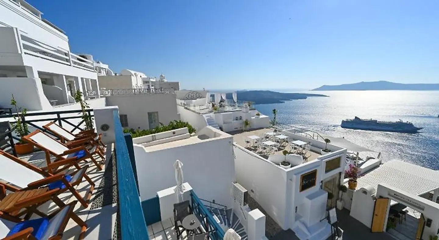 DELION VIEW HOTEL Terrasse