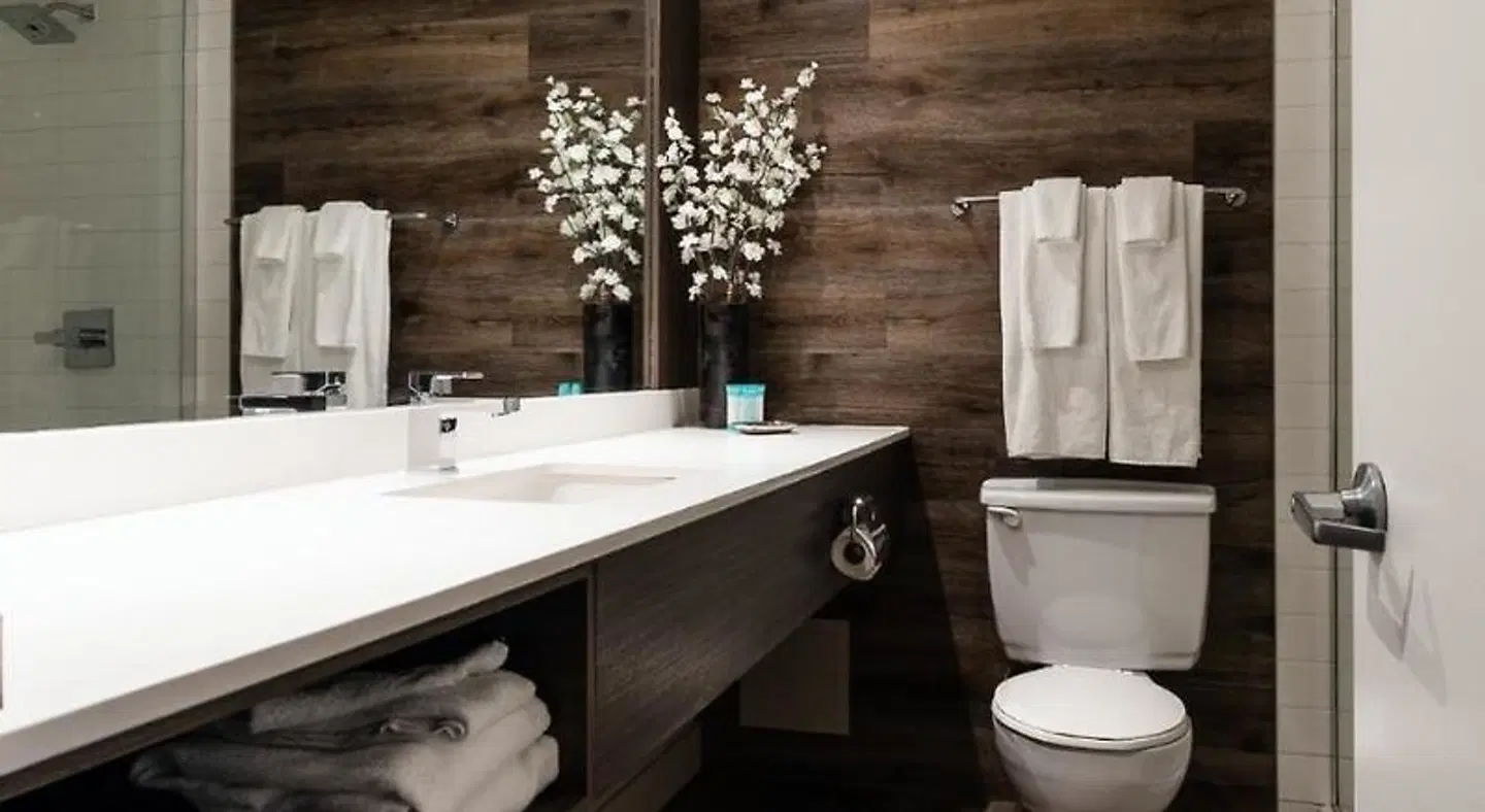WelcomINNS Ottawa Badezimmer