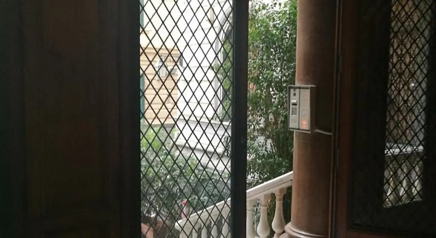 B&B Marange Hallenbad