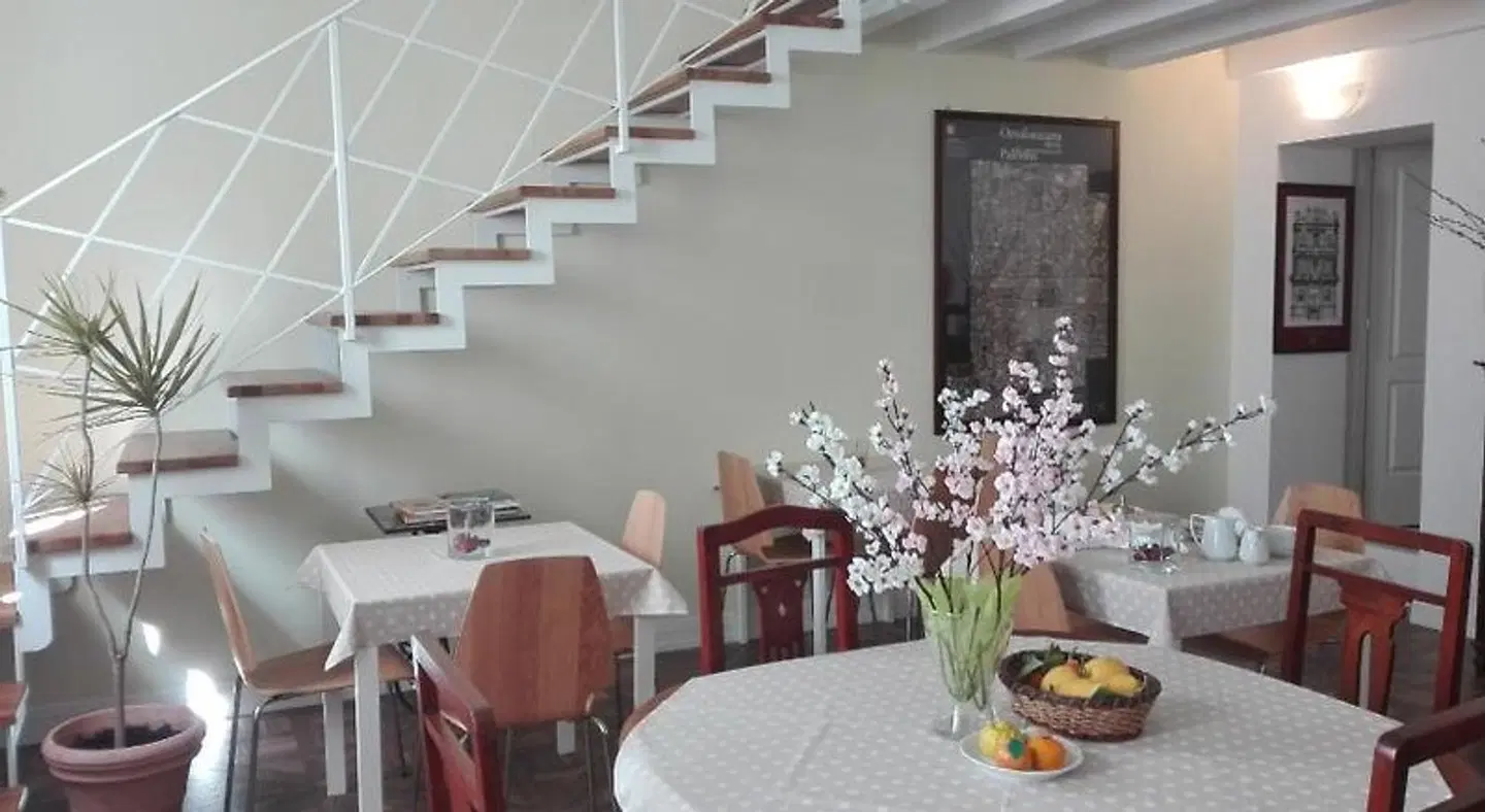Demetra Rooms Restaurant