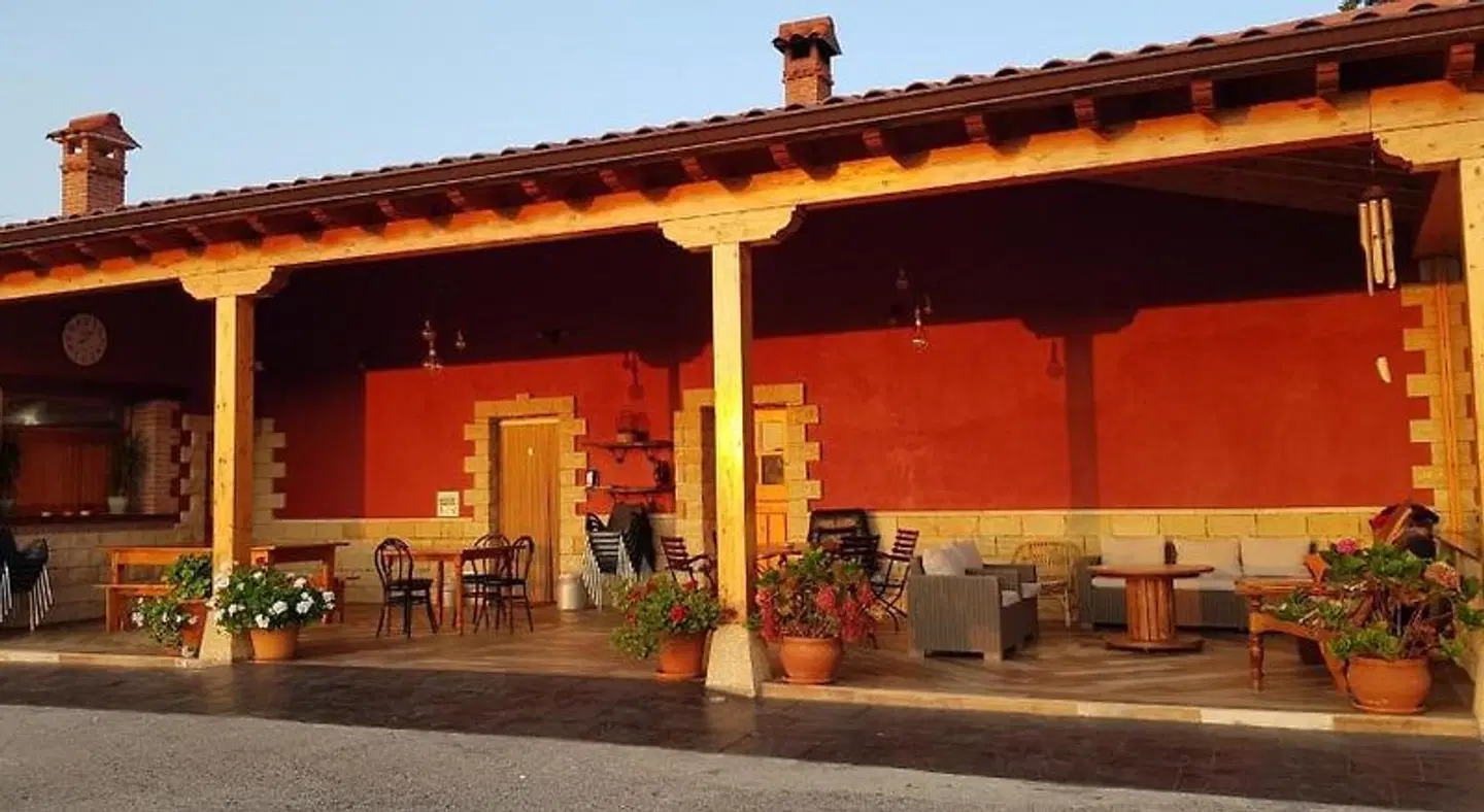 Albergue La Cala EXTERIOR