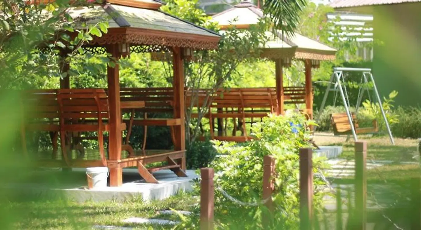 Palm Scenery Resort Garten