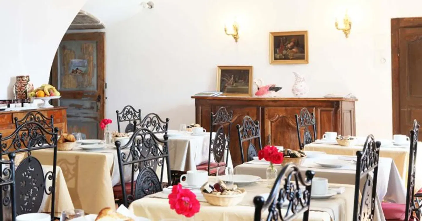 Domaine Saint Roch Restaurant
