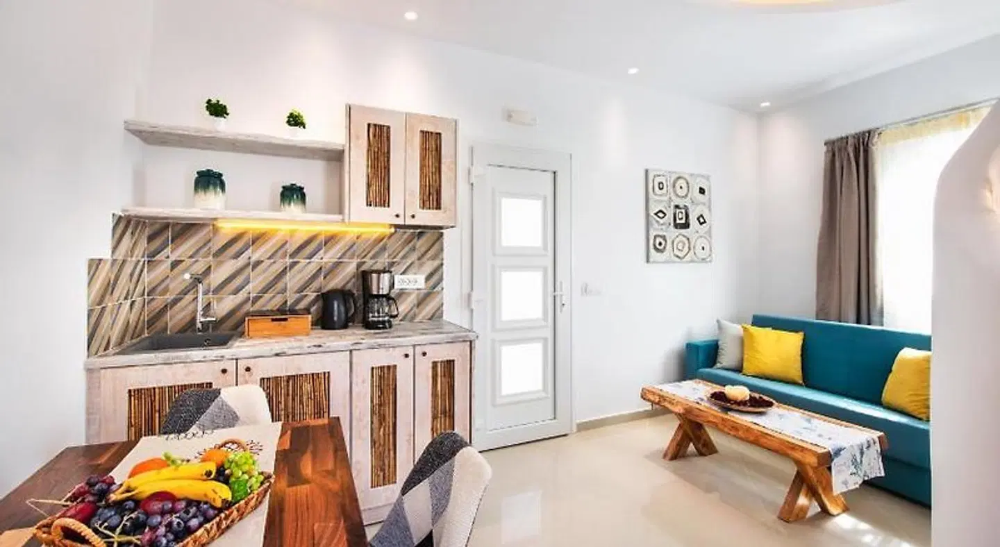 Abasa Suites ROOM_EXAMPLE