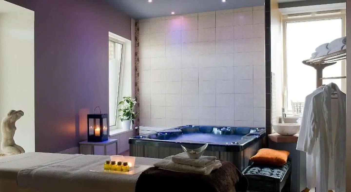 Hotel Spa Restaurant Frédéric Carrion HEALTH_BEAUTY