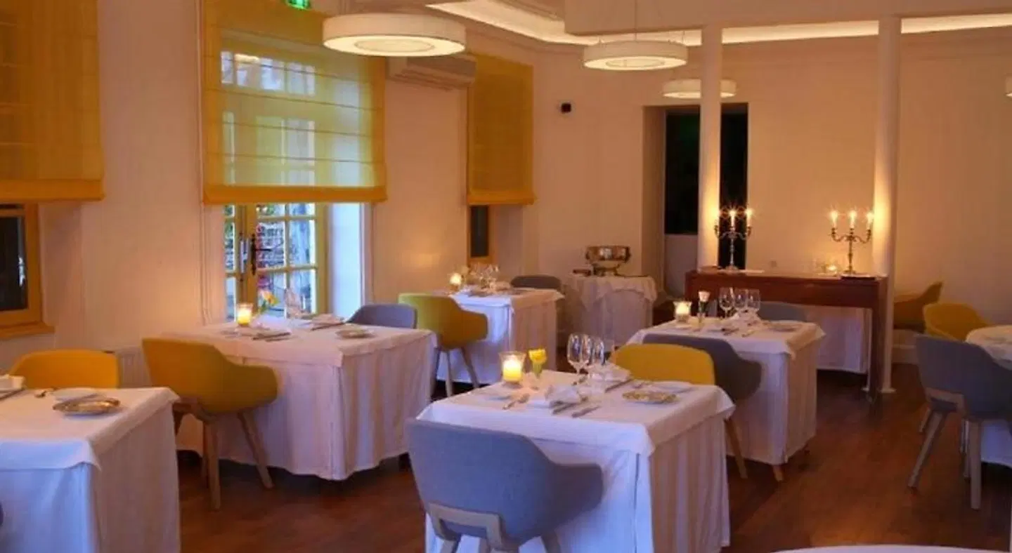 Hotel Spa Restaurant Frédéric Carrion ROOM_EXAMPLE
