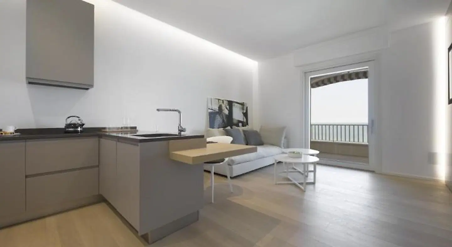 Luxury Suites Collection ROOM_EXAMPLE
