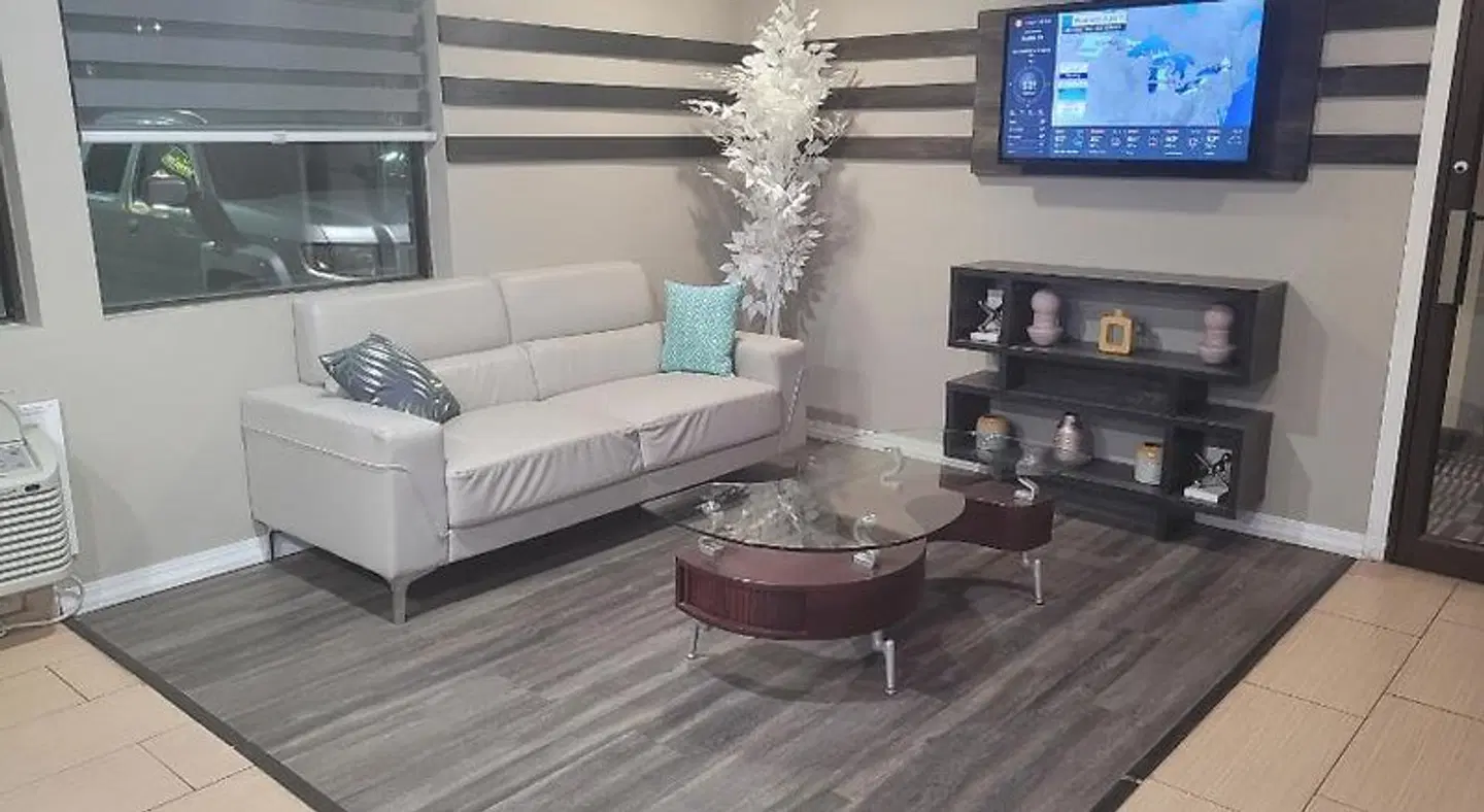 Horizon Inn ROOM_EXAMPLE