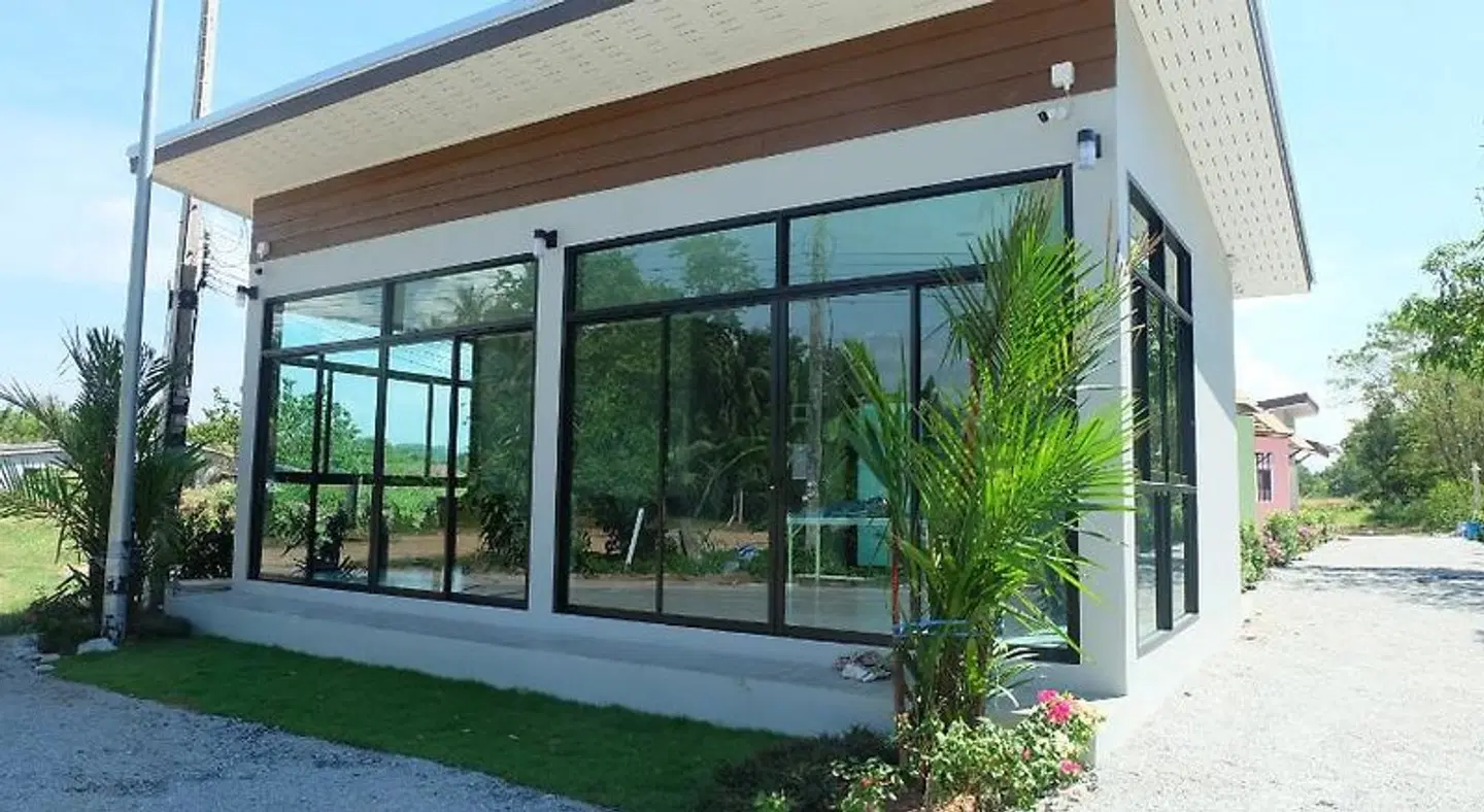 Maikhao Beach Guest House Aussenansicht