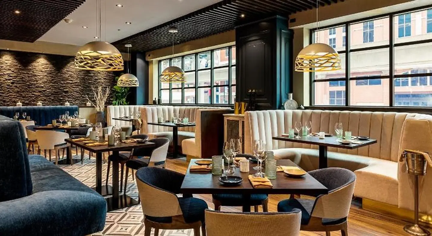 Atheneum Suite Hotel Restaurant