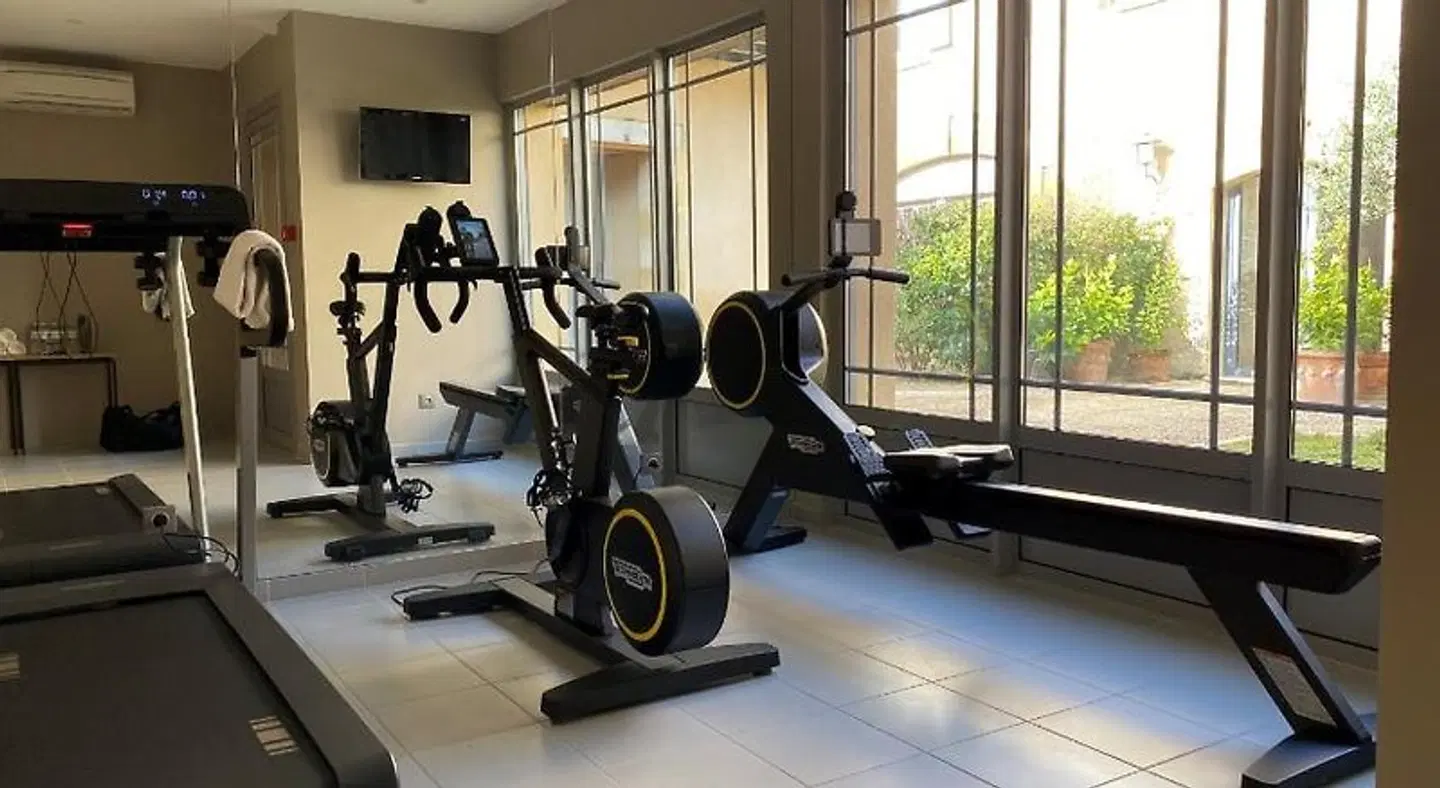 Les Glycines SPORTS_AND_LEISURE