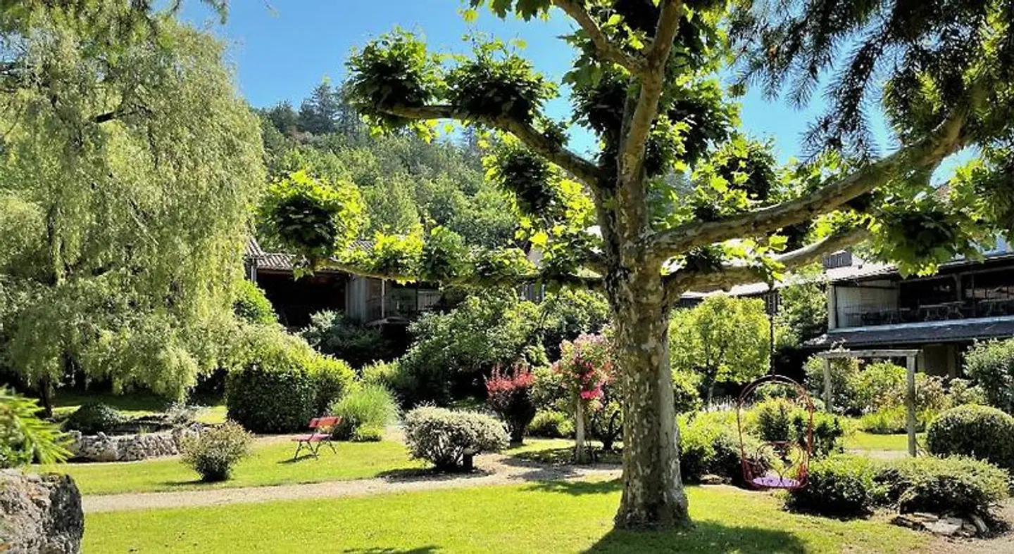 Les Glycines Garten