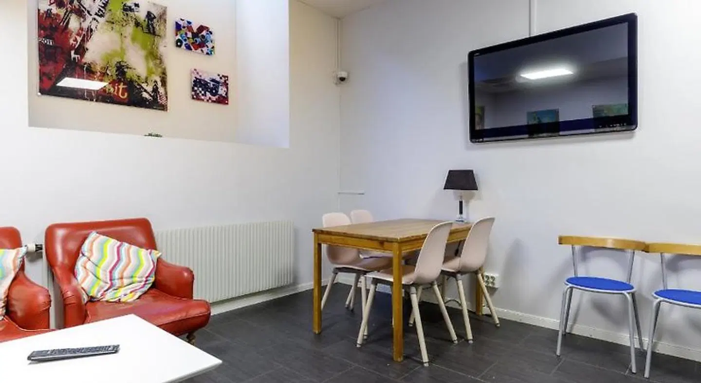 City ROOM_EXAMPLE