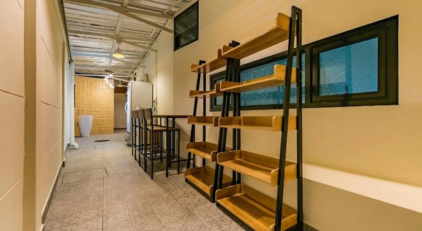 P18 hotel Bar