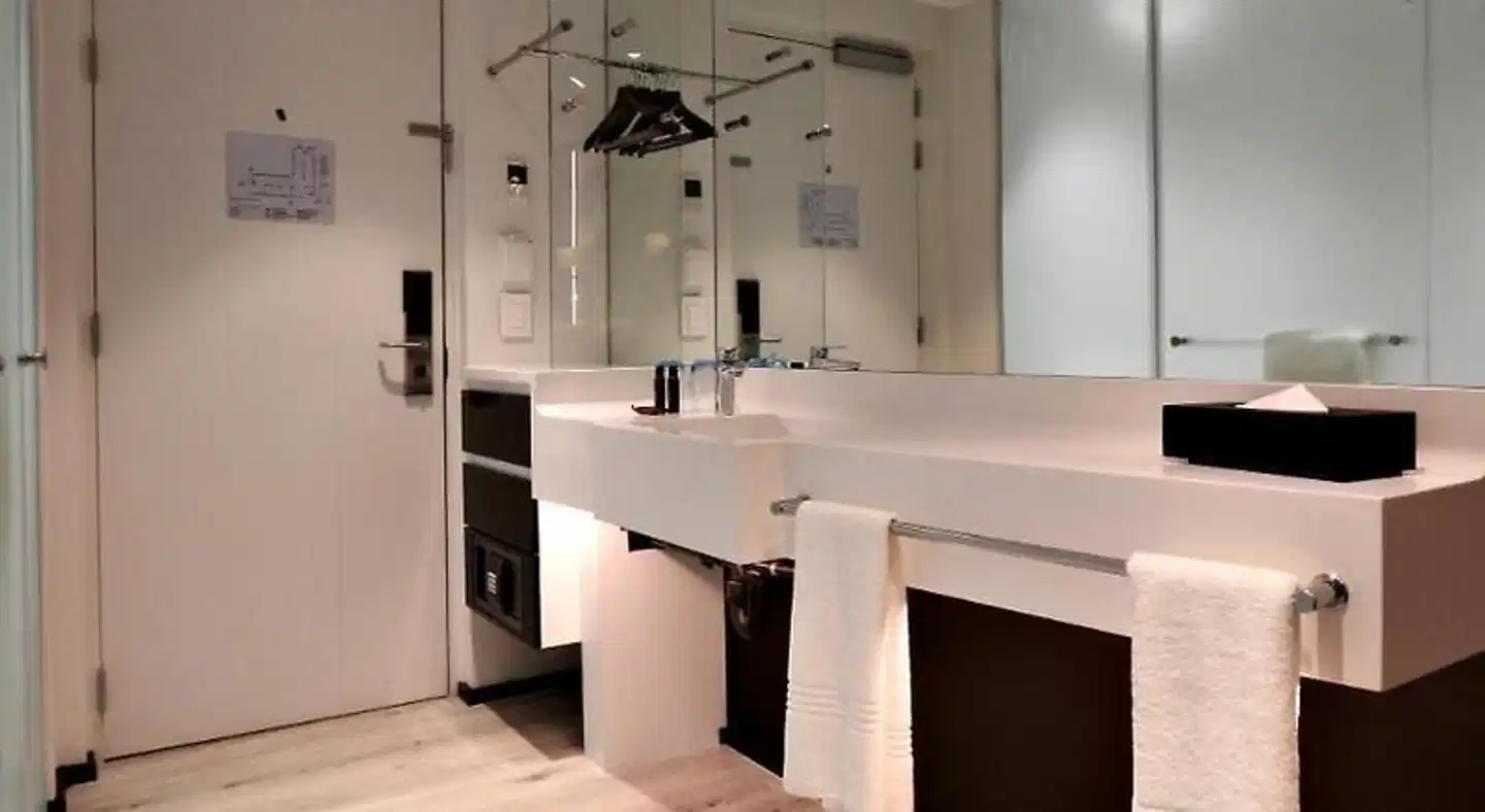 Hotel Sky Cape Town Badezimmer