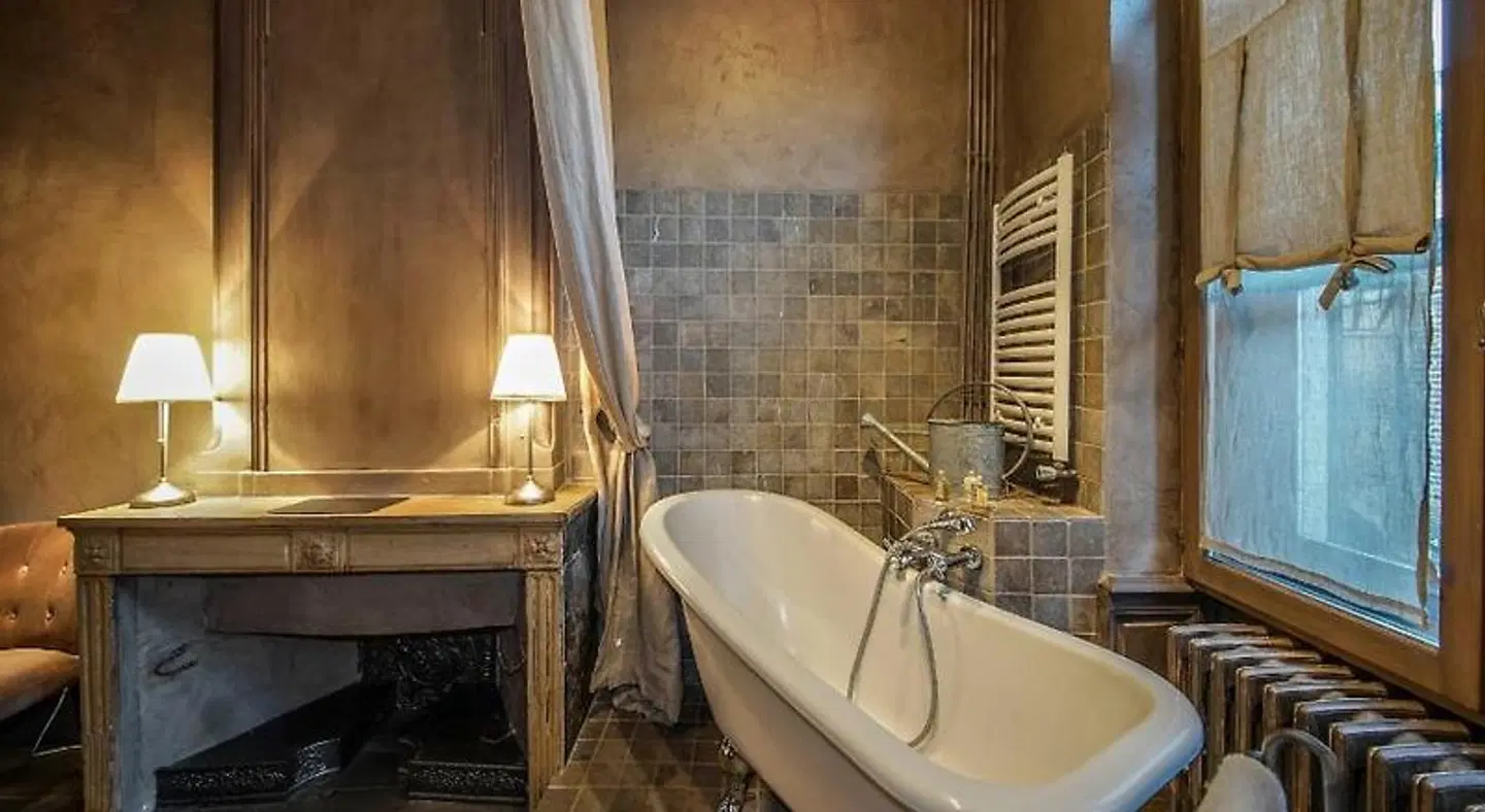 La Tour Cocooning & Gastronomie Badezimmer