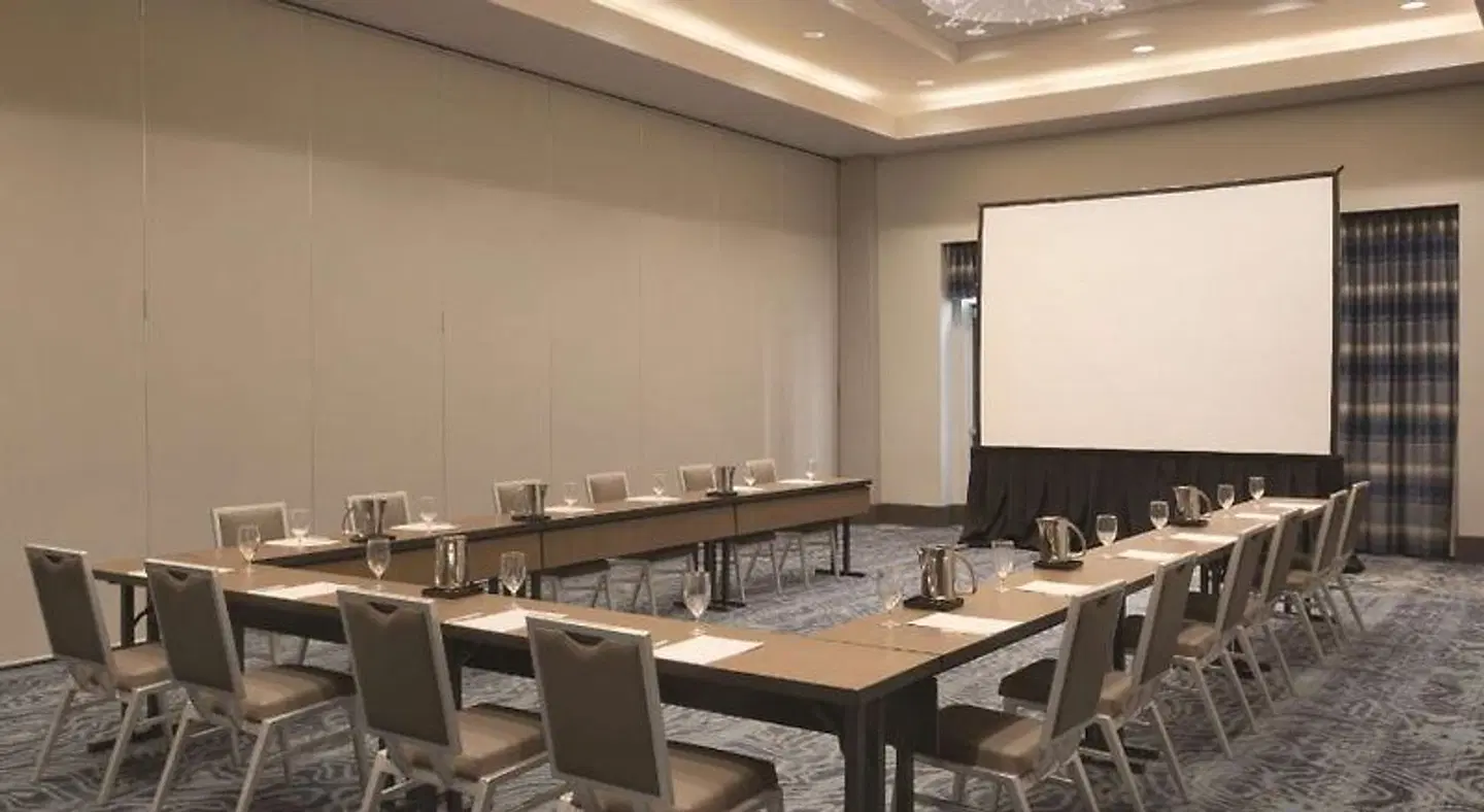 Embassy Suites by Hilton The Woodlands Konferenz