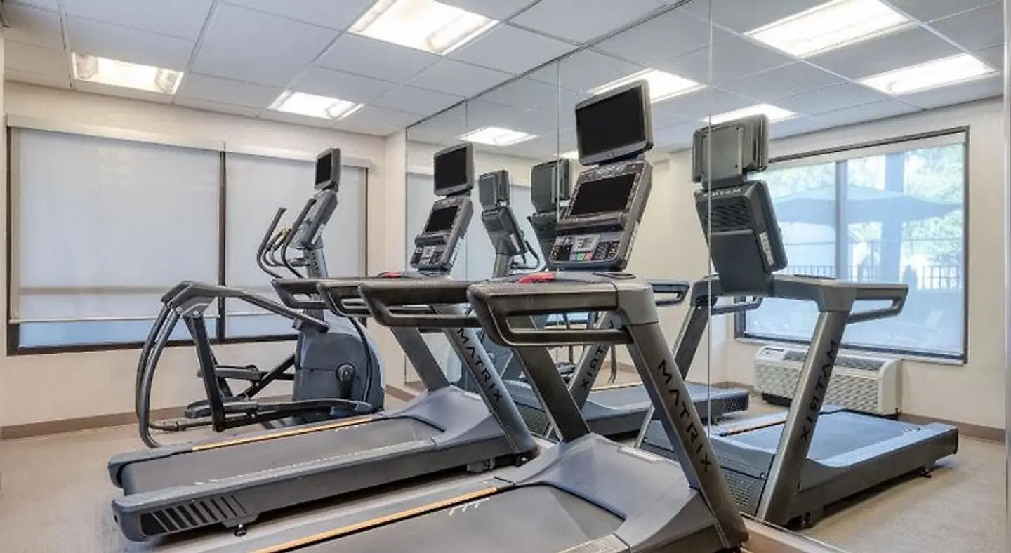 SpringHill Suites by Marriott Terre Haute SPORTS_AND_LEISURE