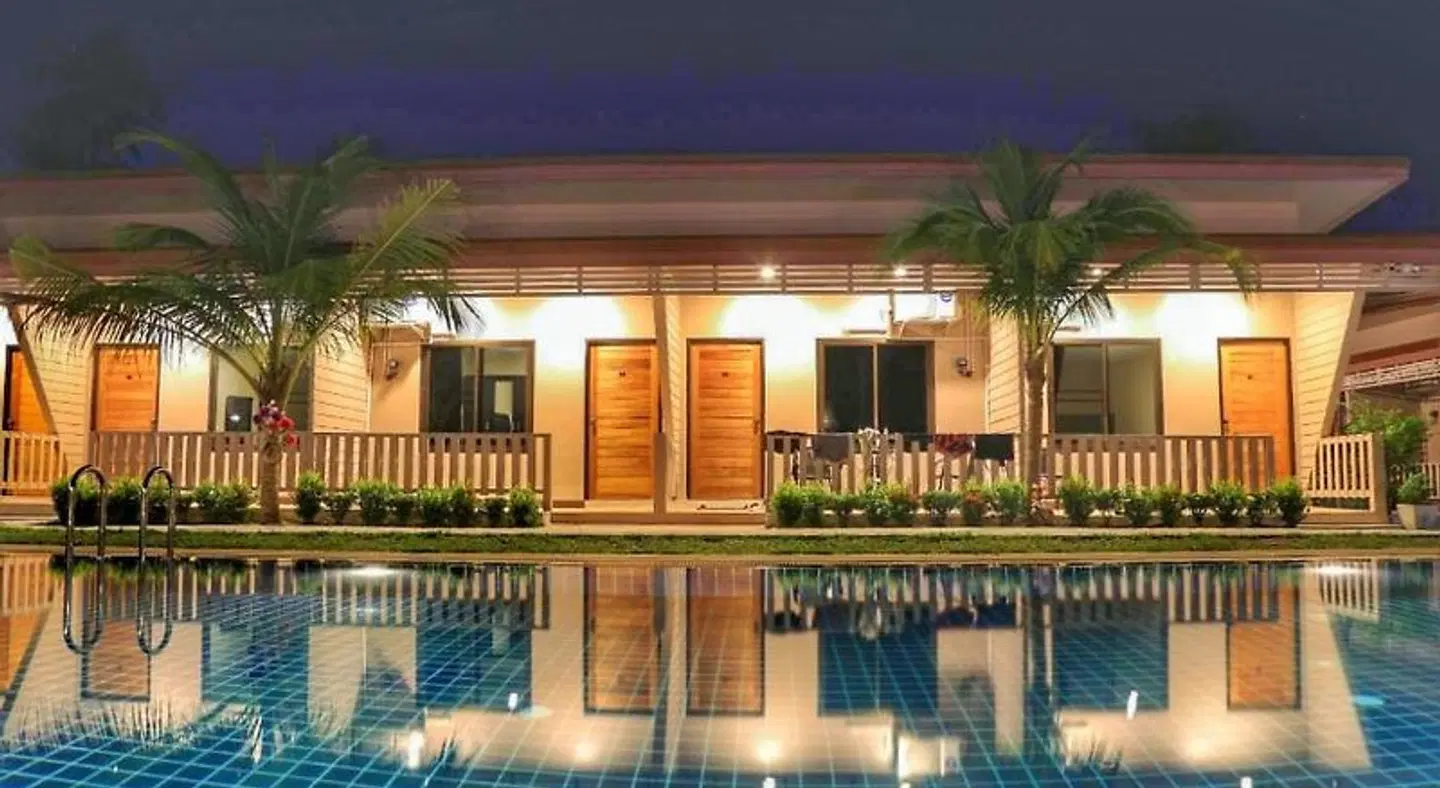 The Passion Nest OUTDOOR_POOL