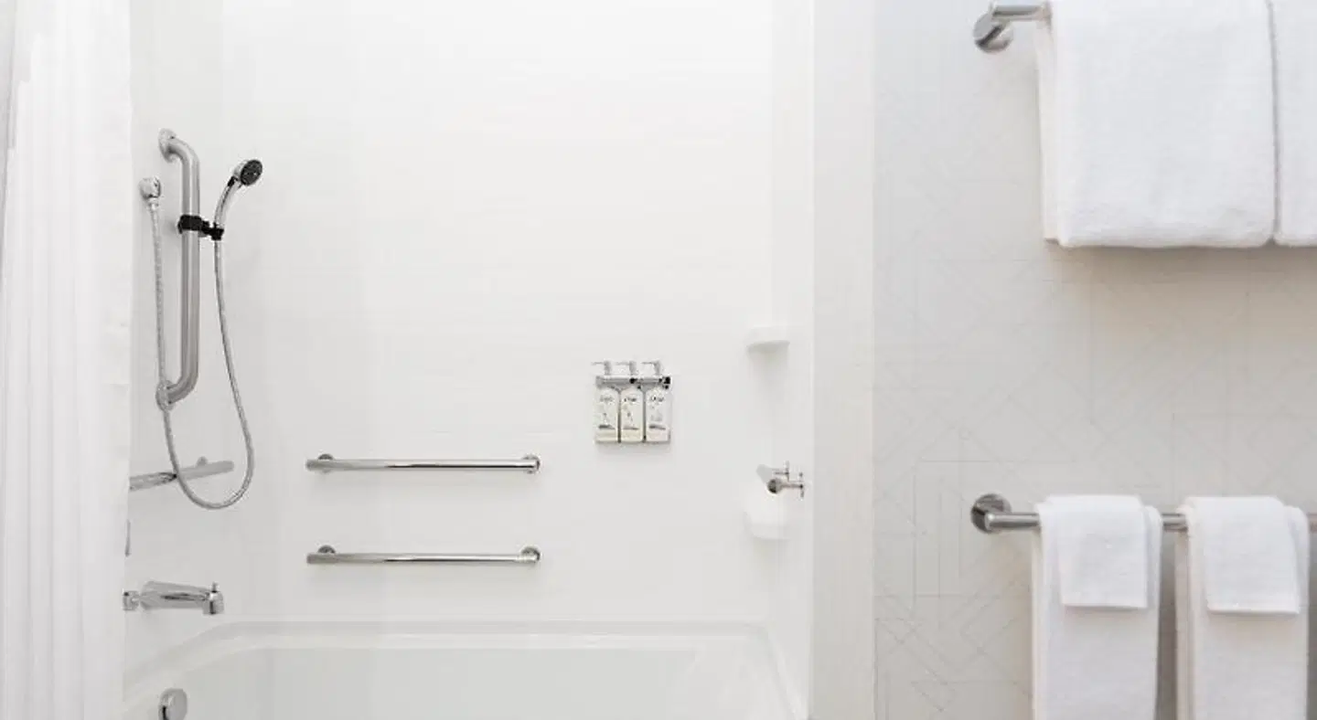 Holiday Inn Express & Suites Twentynine Palms- Joshua Tree by IHG Badezimmer