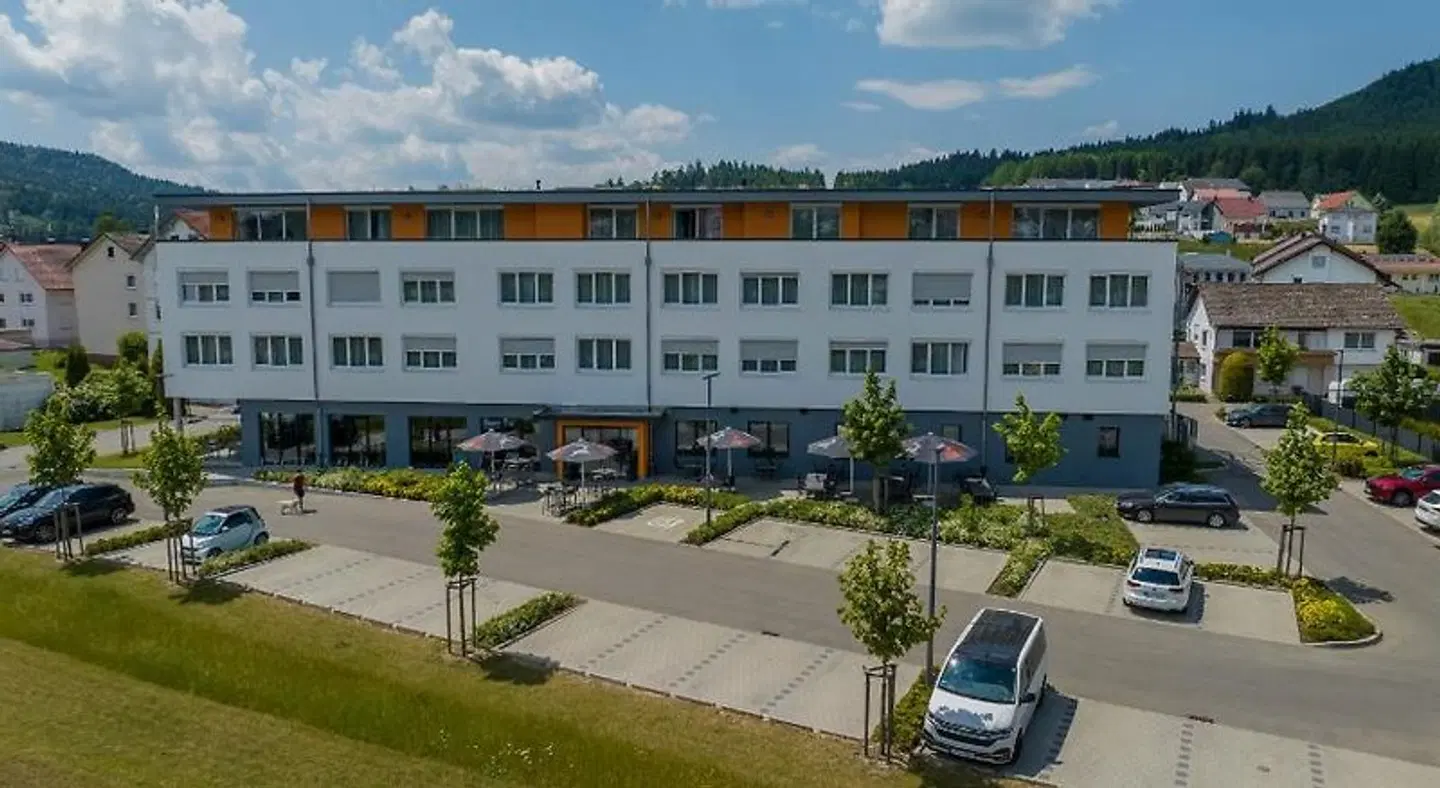 Hotel Schlossberg Wehingen EXTERIOR