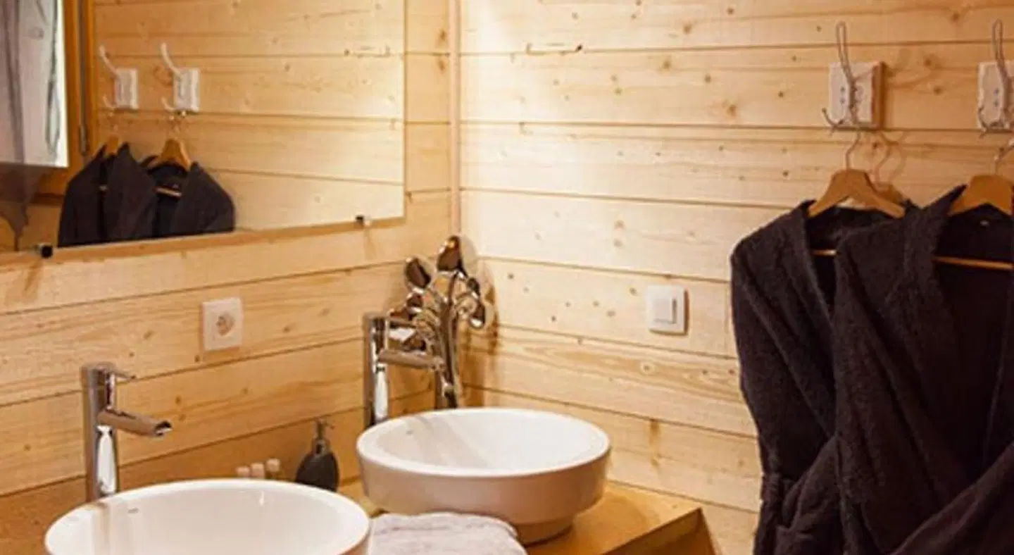 Les Lodges de Babylone Badezimmer