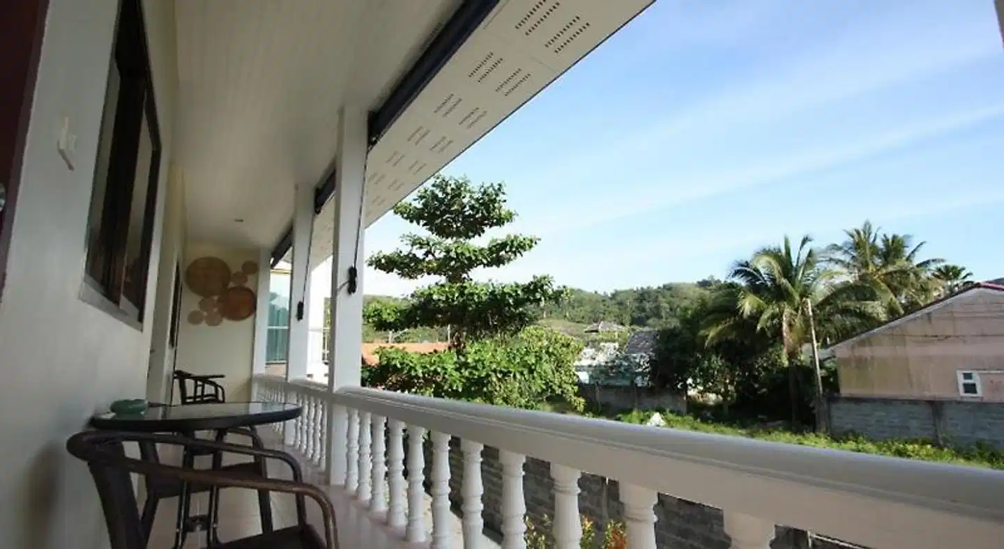 Sun & Sea Nai Yang Phuket Terrasse