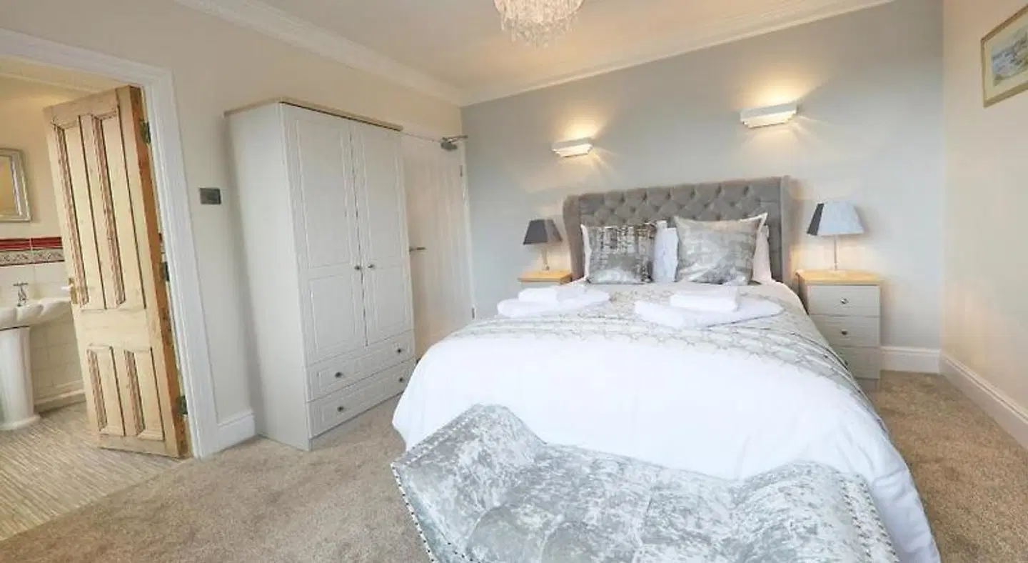 Llwyn Country House ROOM_EXAMPLE