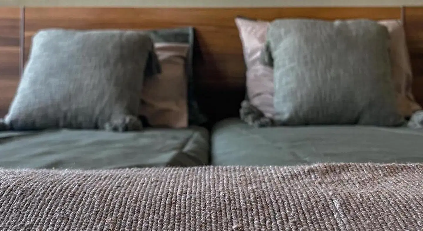 Mol ROOM_EXAMPLE