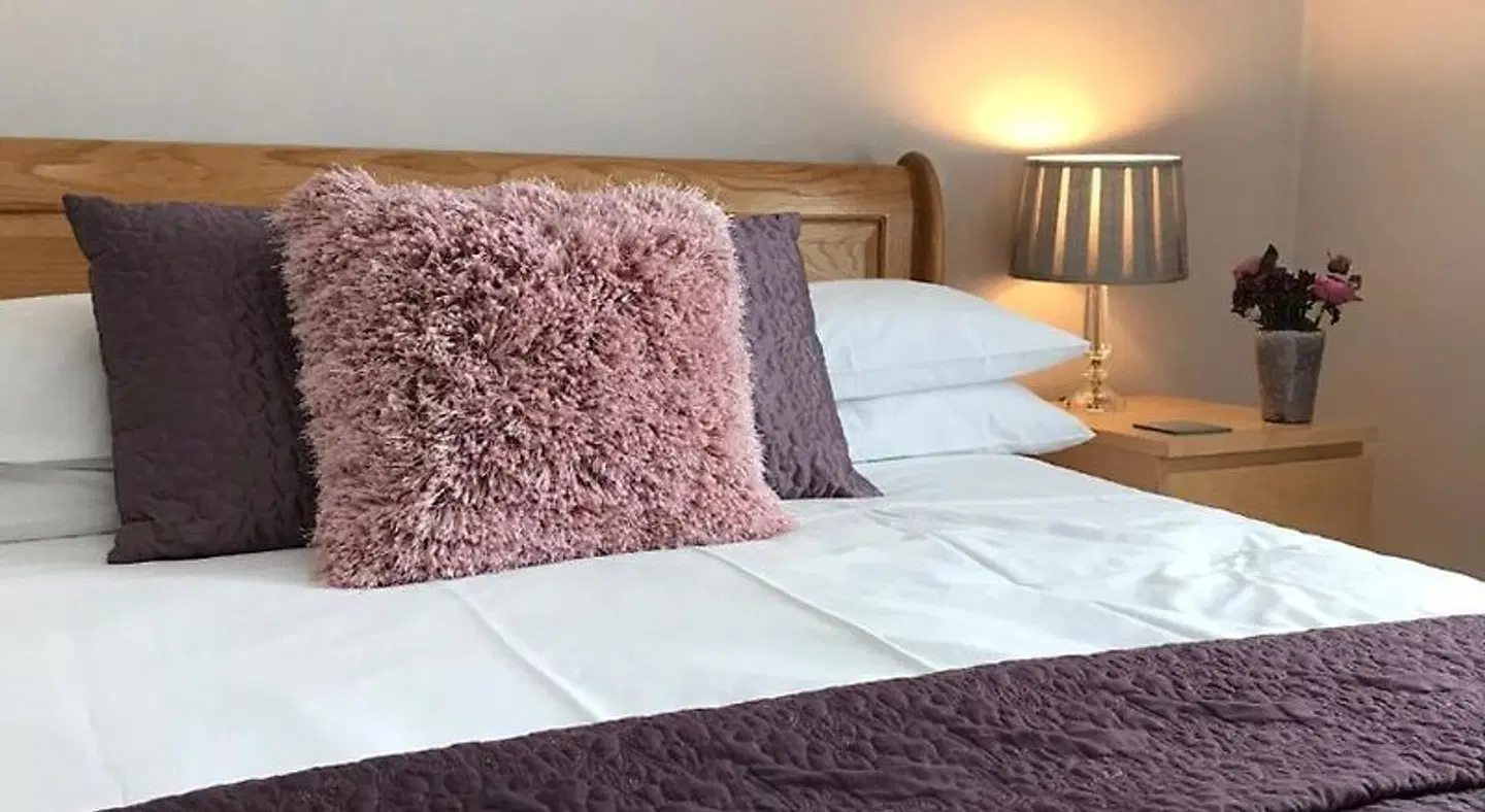 Elizabeth House ROOM_EXAMPLE