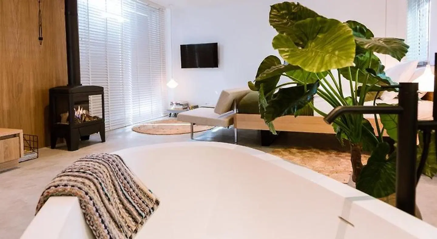 LoftNes ROOM_EXAMPLE
