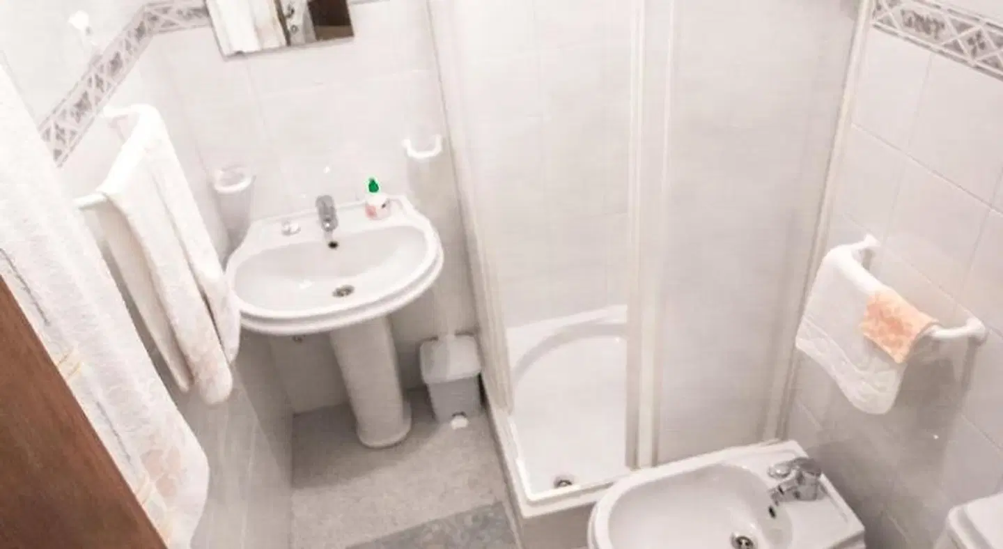 Quarto Crescente Badezimmer