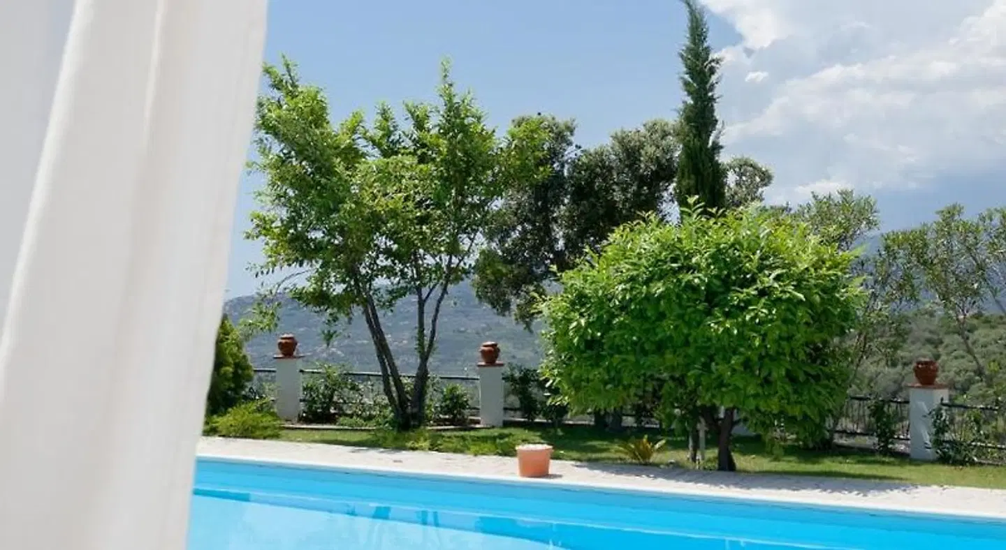 Il Mirto Bed and Breakfast OUTDOOR_POOL