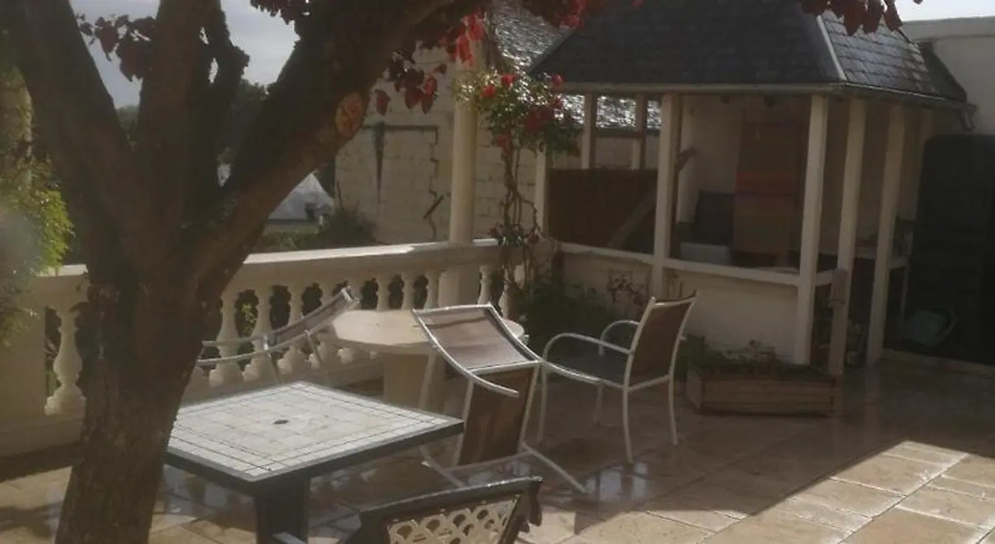 Les Chambres du Faubourg Terrasse