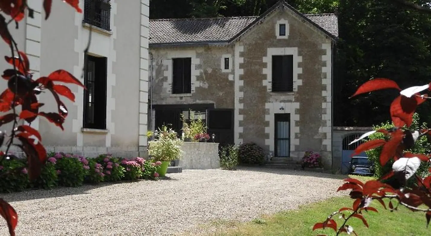 Le Chateau de la Barre EXTERIOR