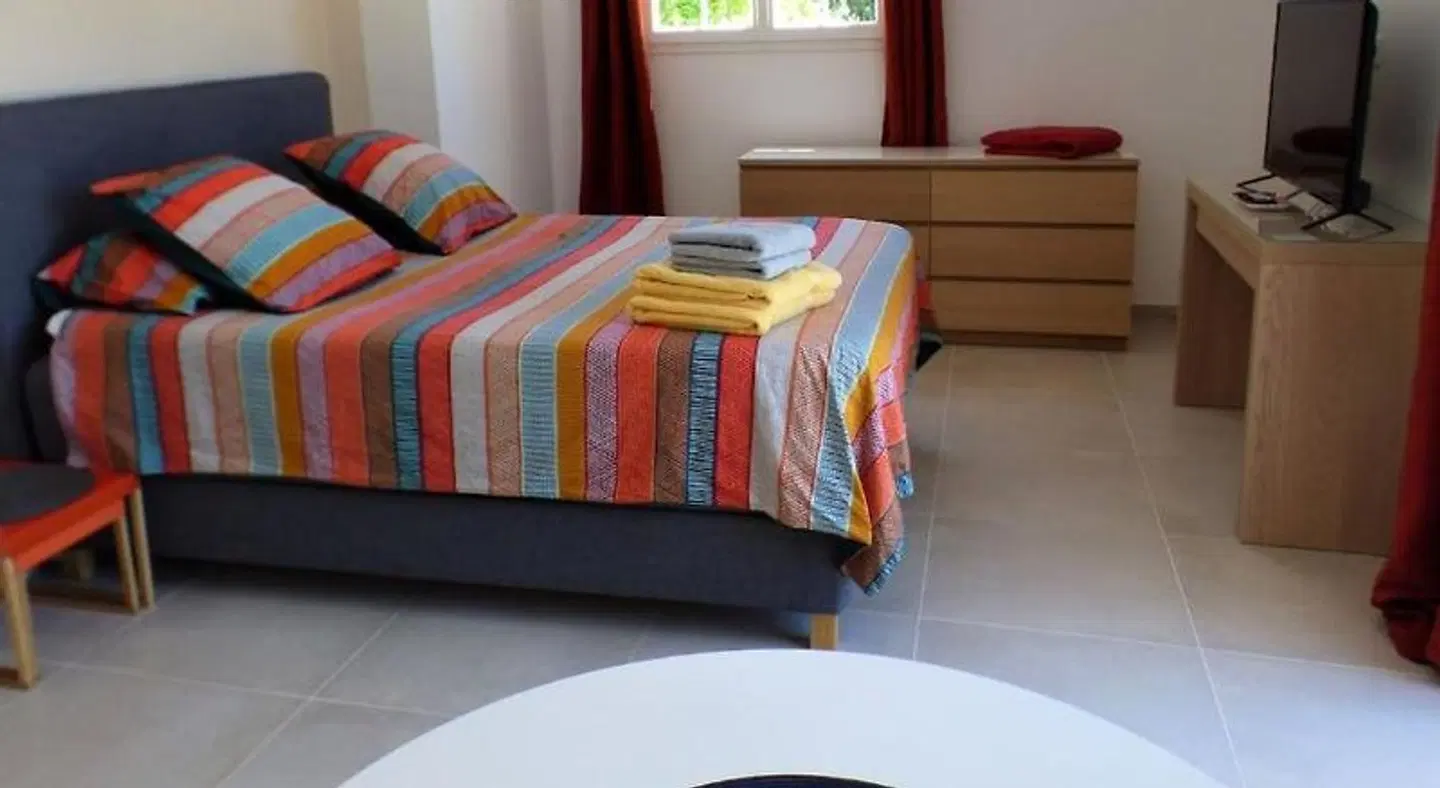 Azurea ROOM_EXAMPLE