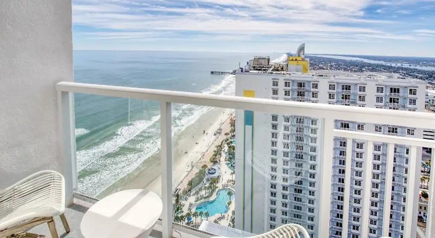 Daytona Grande Oceanfront Resort Modellaufnahme