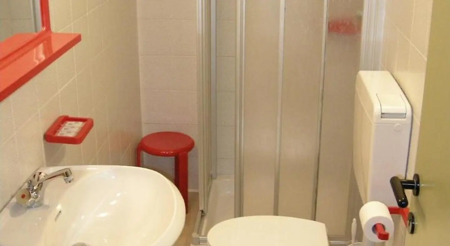 Europa Cembra Badezimmer