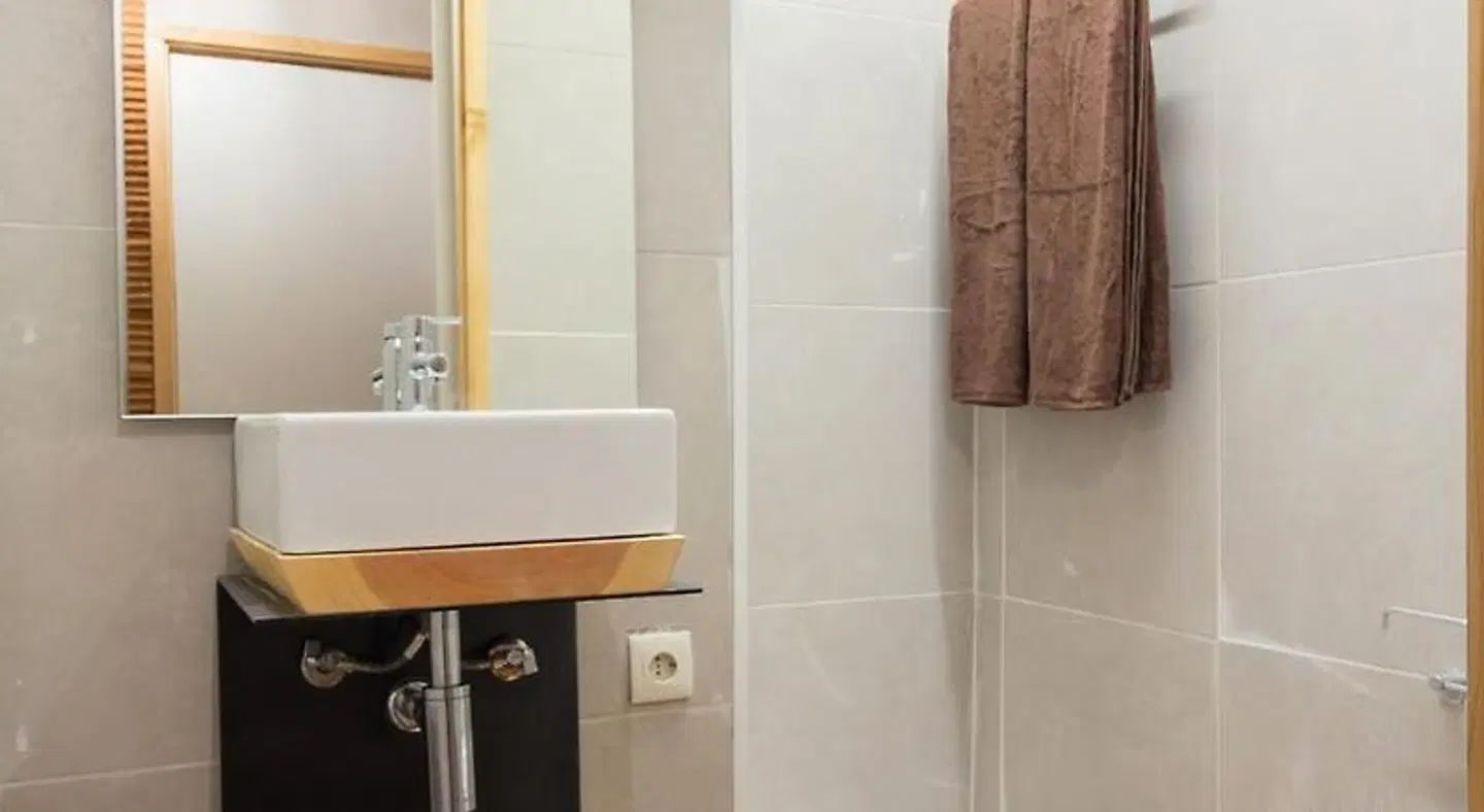 Feel At Home Guest House Badezimmer