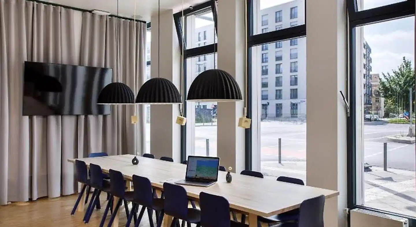 LyvInn Hotel Frankfurt Messe Terrasse