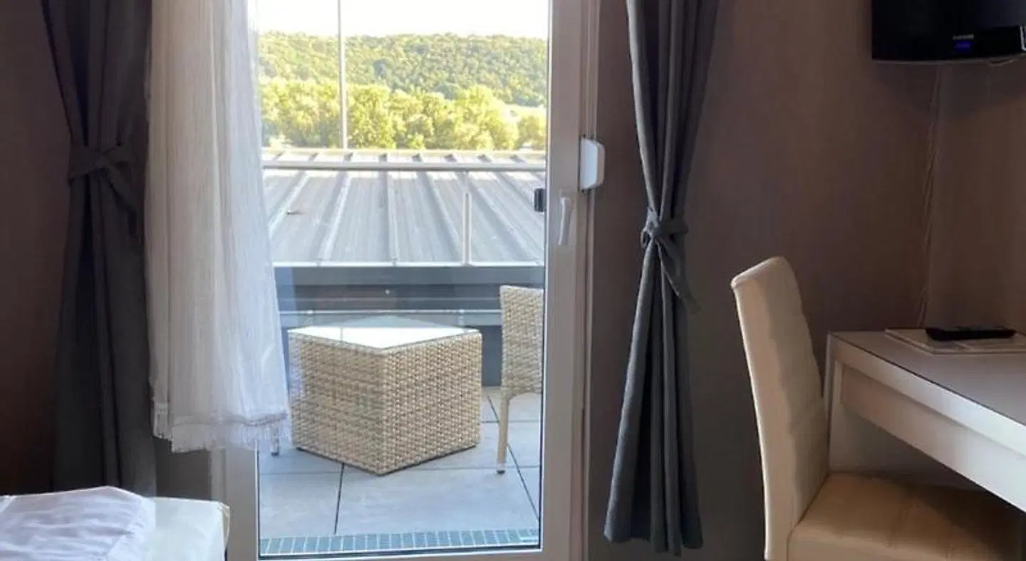 Hotel Rheinstein ROOM_EXAMPLE