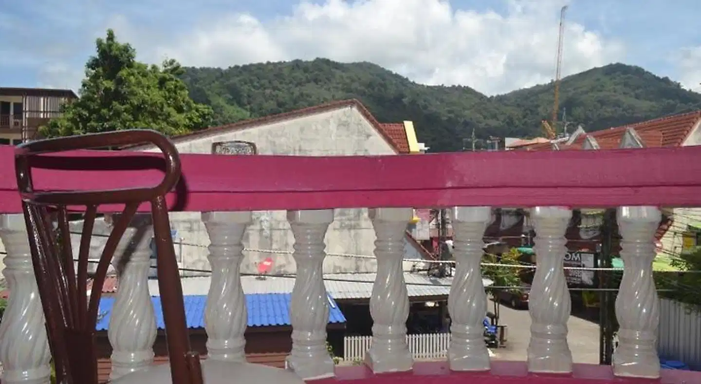 Sweet Home Guesthouse Terrasse