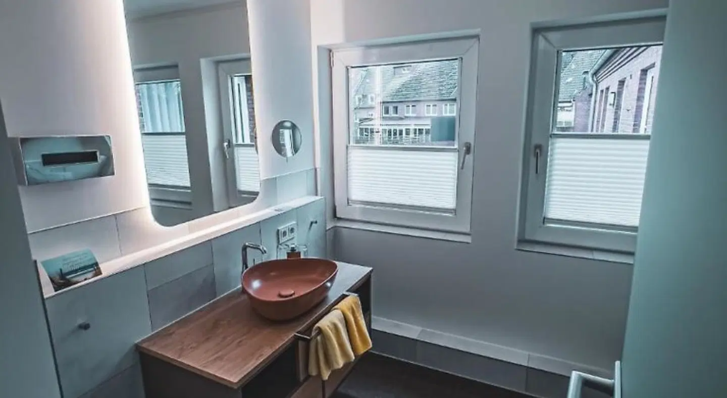 Goldener Adler Badezimmer