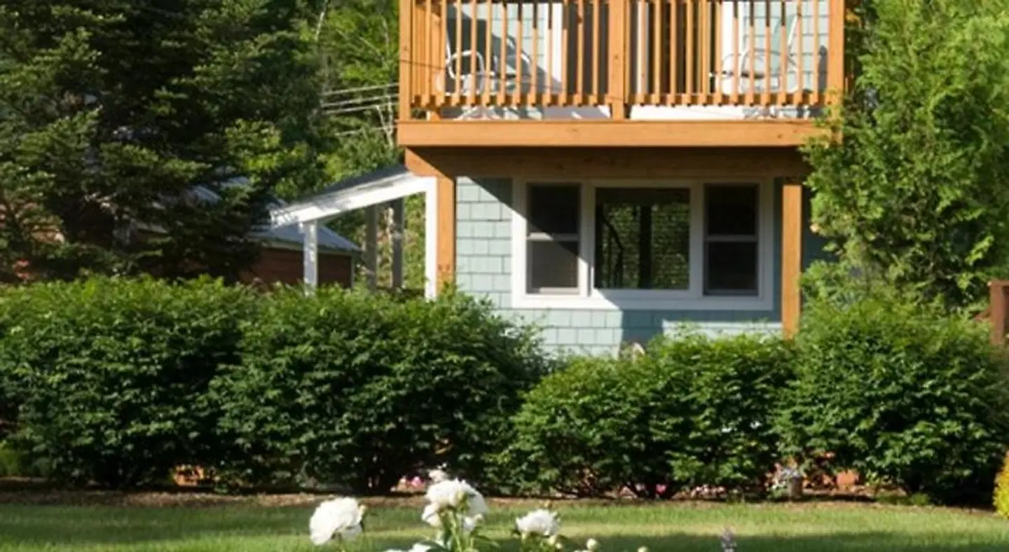 Inn at Ellis River Garten