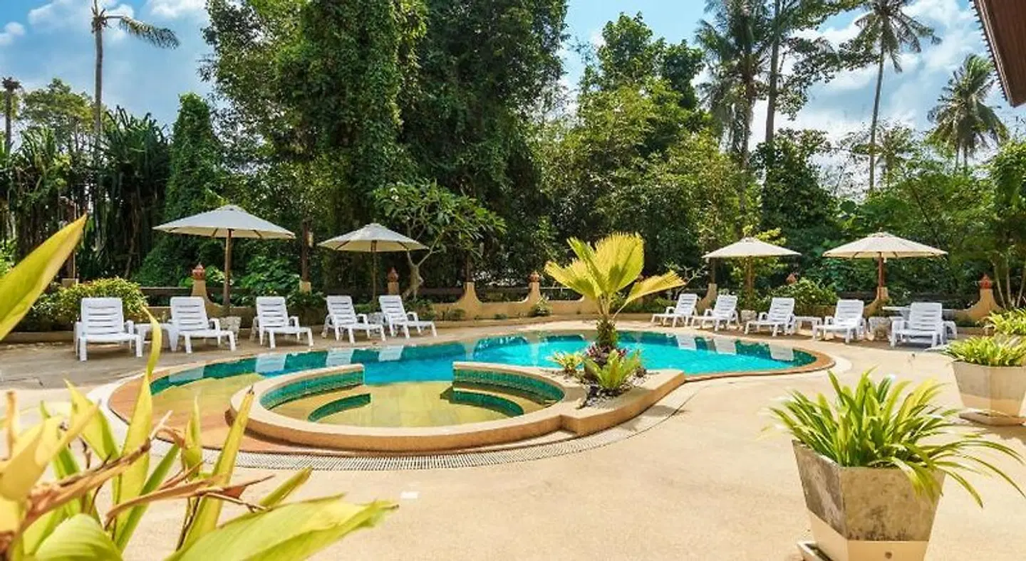 Royal Cottage Residence OUTDOOR_POOL