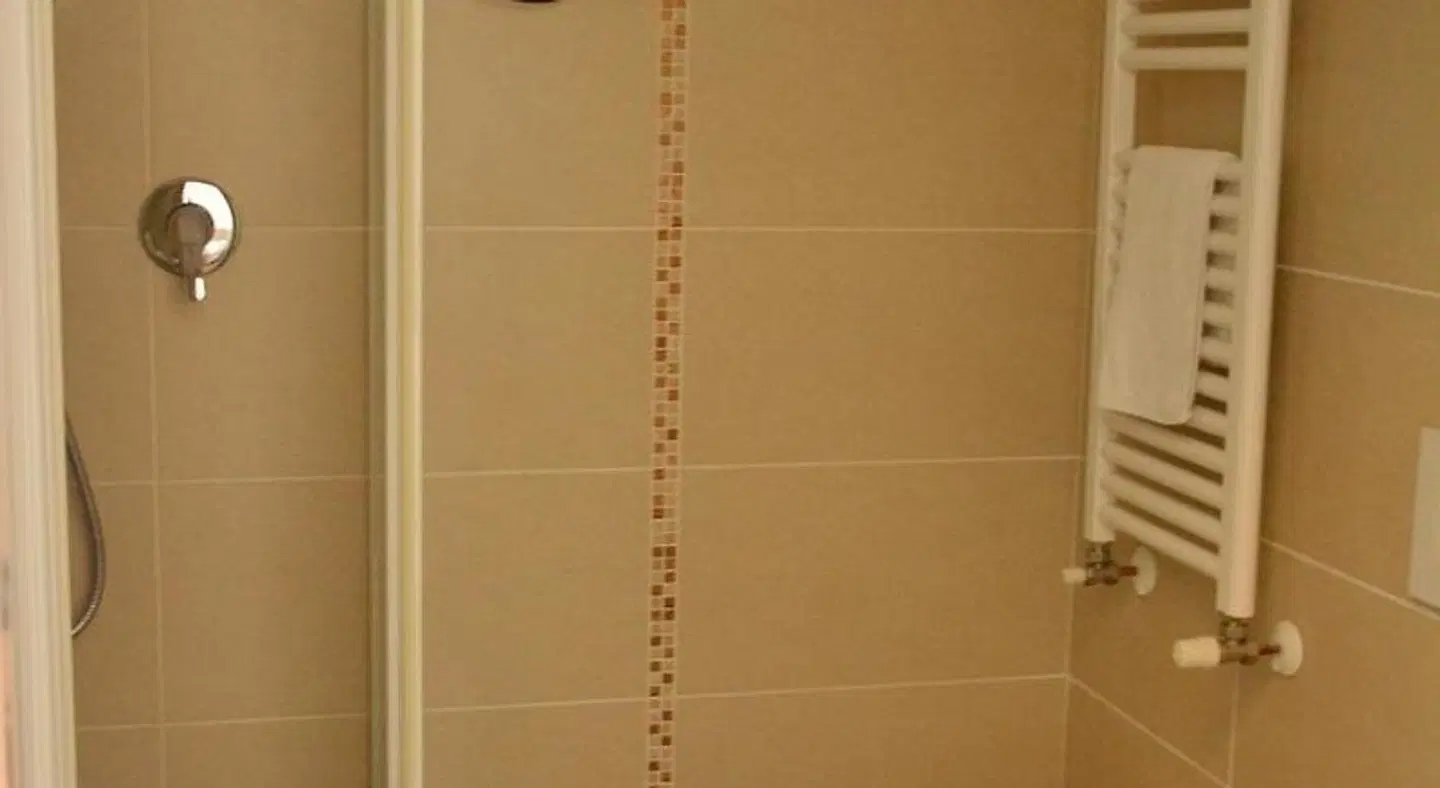 Hotel Marisa Badezimmer