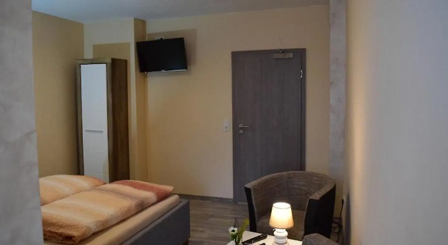 Hotel - Bistro - 3-Eck ROOM_EXAMPLE