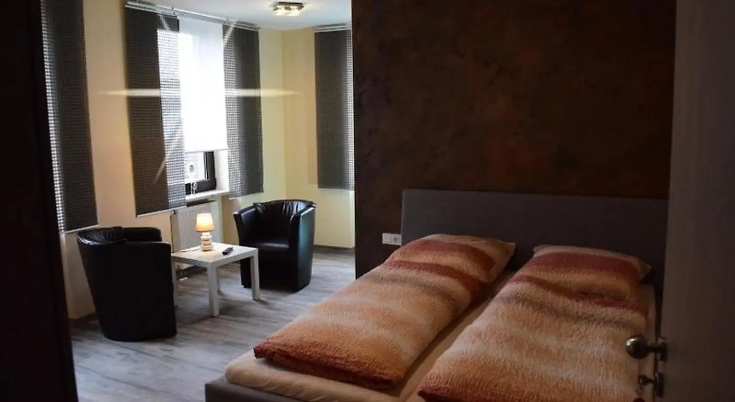 Hotel - Bistro - 3-Eck ROOM_EXAMPLE