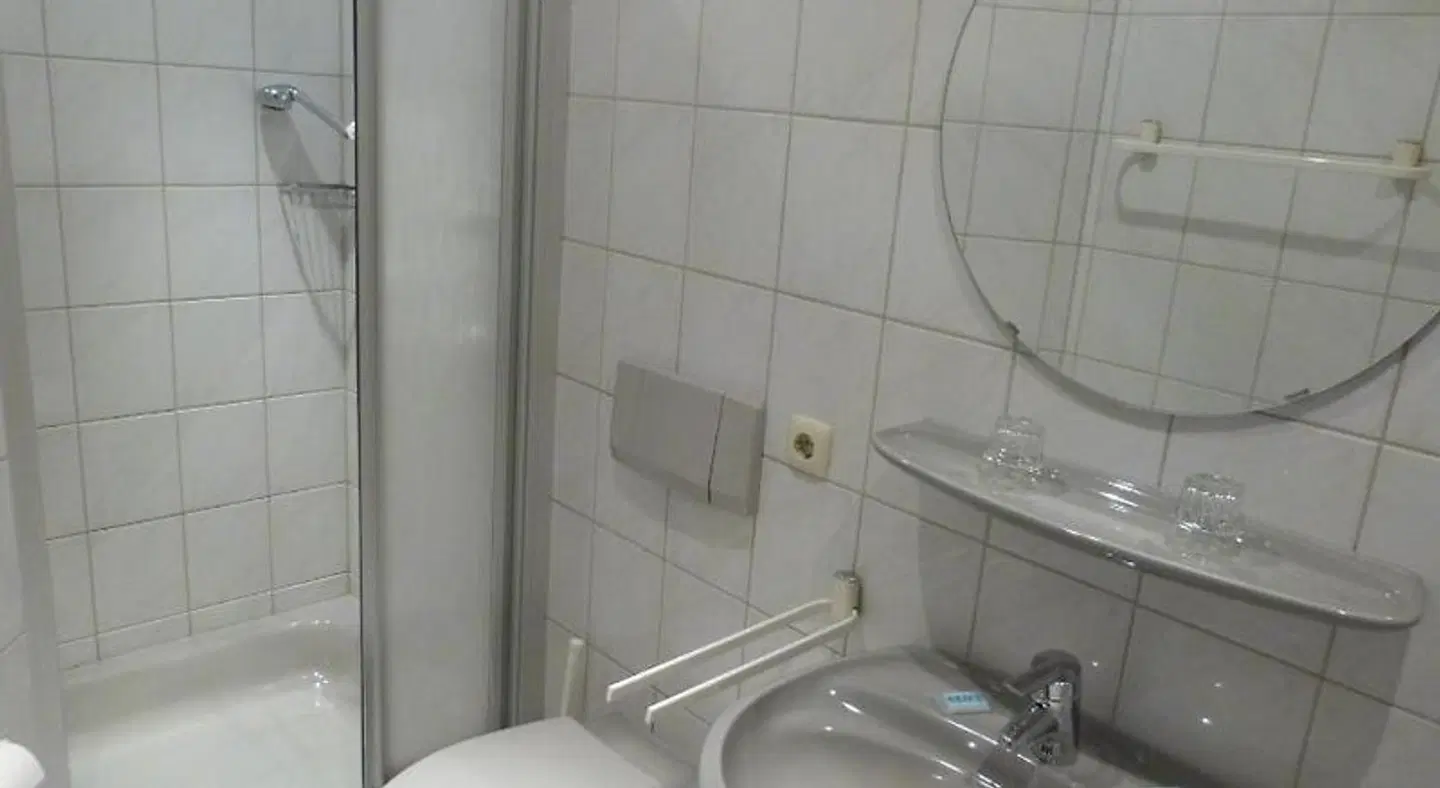 Zum Kellerstübchen Badezimmer